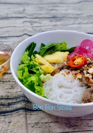 Hình của món Bún Thịt Bò Xào.