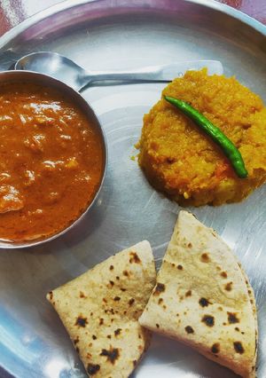 A picture of Paneer Masala.