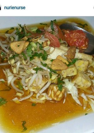 Foto resep Kupat tahu (tahu guling)