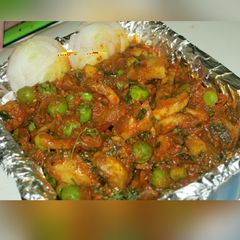 A picture of Matar Mushroom Masala.