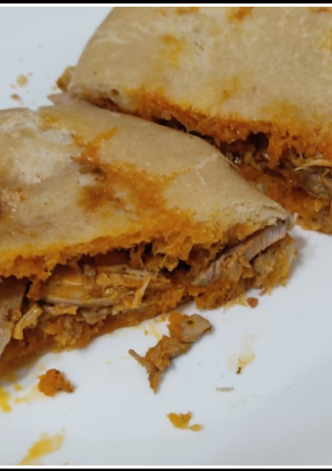 Una foto de Bocadillo de lomo en manteca colorá