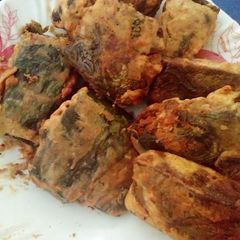 A picture of Arvi ke patoray.