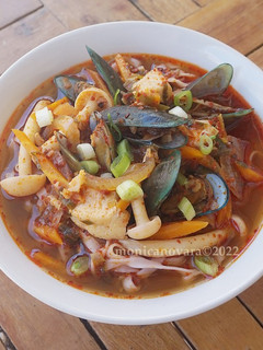 Foto resep Jjampong (Mie Kuah Seafood Pedas Korea)