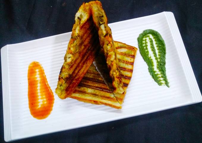 Paneer Corn Grill Sandwich