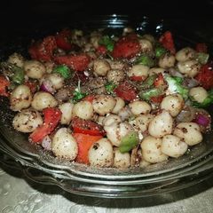 A picture of Chickpeas Salad.