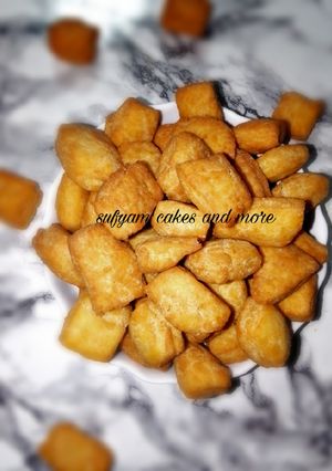A picture of Chin chin / kulikuli.