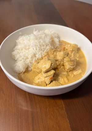Una foto de Pollo tikka masala