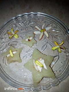A picture of Makhandi Halwa.