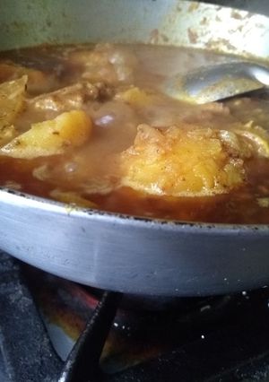 A picture of Mutton potato curry.