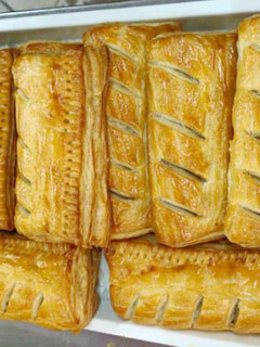 A picture of Sausage rolls.
