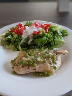 A picture of Honey lemon chicken 🍋.