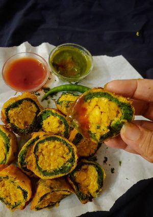 A picture of Spinach Corn Cheese Wadas.