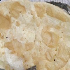 A picture of Reshmi paratha.