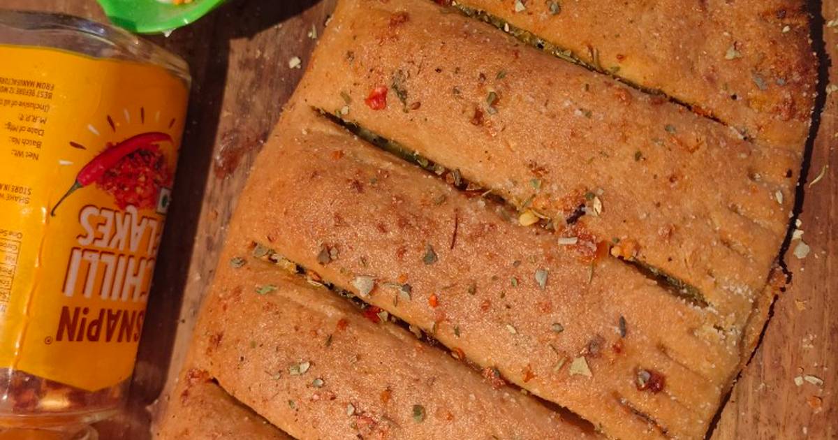 Niral Sindhavad દ્વારા રેસીપી સ્ટફ્ડ ચીઝ ચીલી ગાર્લિક બ્રેડ સ્ટીકસ