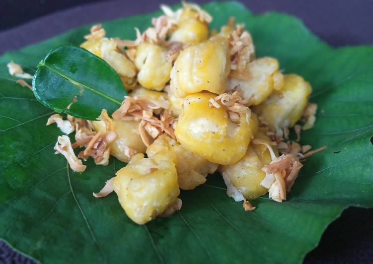 Tahu krispi Bawang Keju