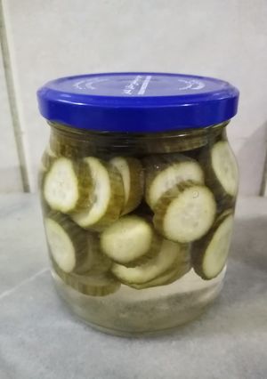 A picture of Pickled cucumber.