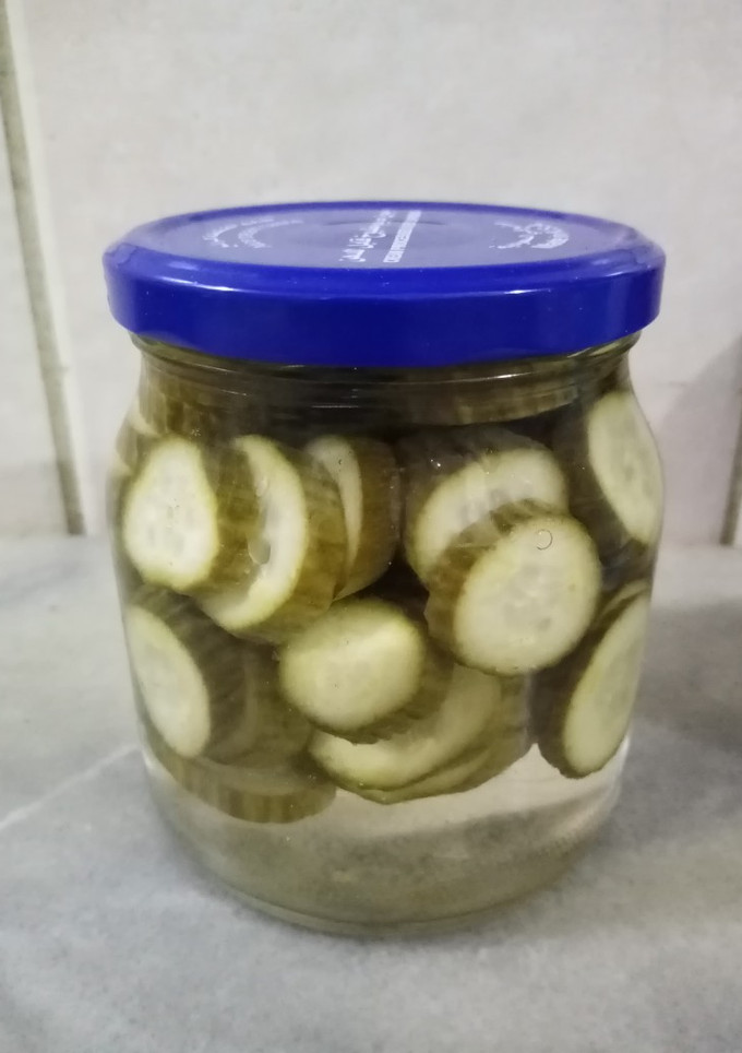 A picture of Pickled cucumber.