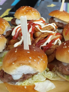 Foto principal de Mini hamburguesas caseras