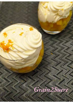 Une photo de Ananas et mangue safranés, crème à la vanille