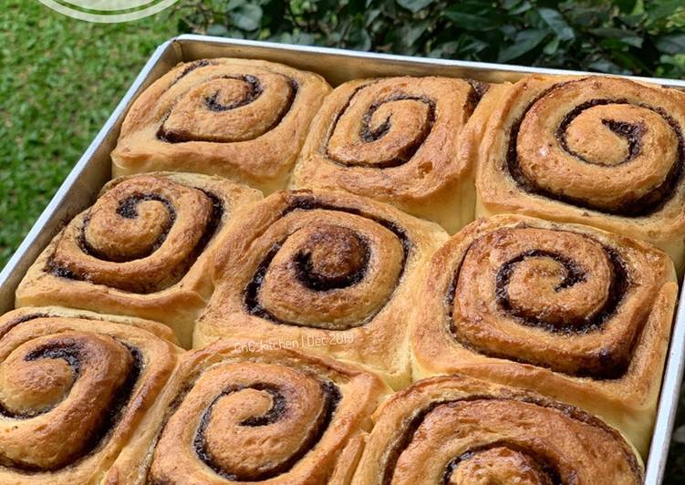 Cinnamon Rolls without Glaze