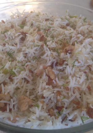 A picture of Czenpotrice with grained chicken and dill.