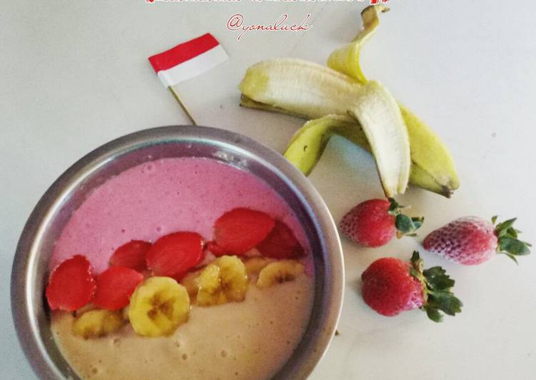 Resep Smoothies Bowl "Merdeka" (Banana Strawberry), Enak