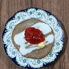 A picture of Kuttu pancakes.