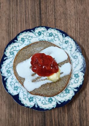 A picture of Kuttu pancakes.