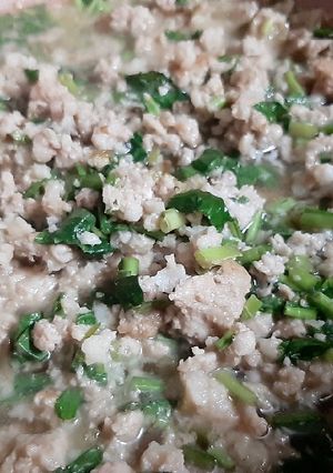 Hình của món Thịt xay xào ngò gai.