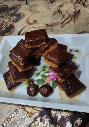 चॉकलेट बर्फी (chocolate barfi recipe in Hindi) रेसिपी मुख्य फोटो