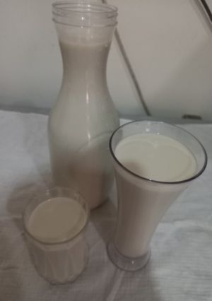 A picture of Rice potatoes and coconut juice.