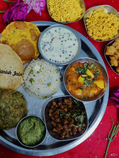 तिरंगा पूड़ी(tiranga poori recipe in Hindi) रेसिपी मुख्य फोटो