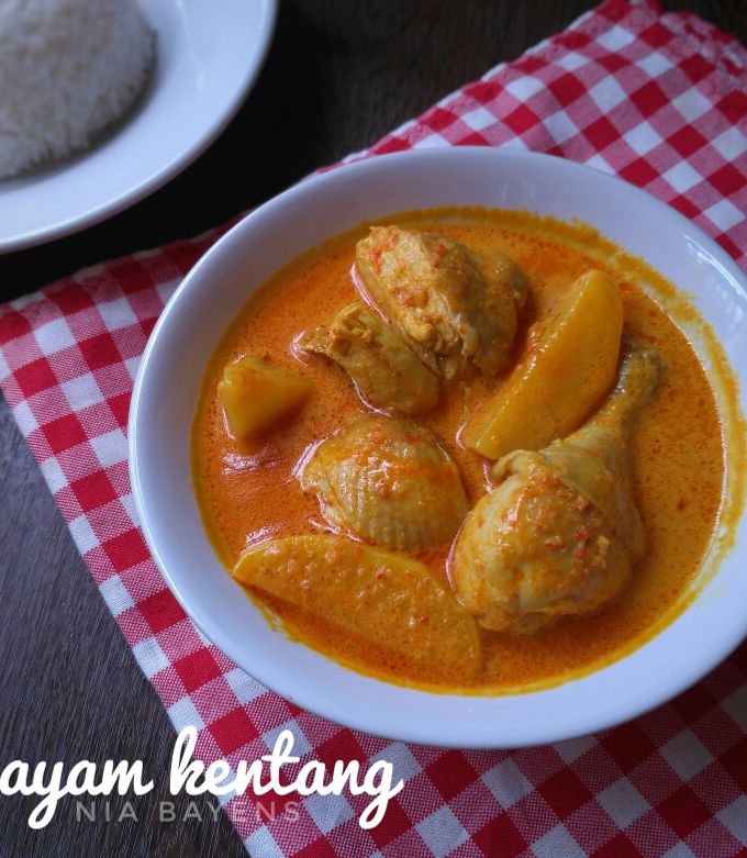 Foto resep Gulai ayam kentang