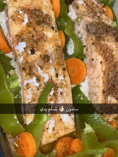 صورة لوصفة سلمون صحي بالفرن 🍲