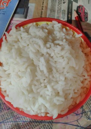 A picture of Plain rice.