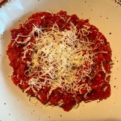 A picture of Creamy beetroot risotto.