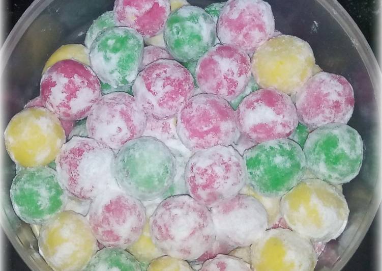 Bola Bola Sagu Susu
