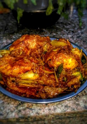 চিকেন দোপেঁয়াজা (chicken dopeyaja recipe in Bengali) রেসিপির প্রধান ছবি