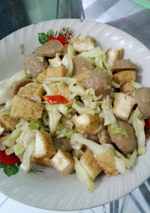 Foto resep Tumis bakso pake sayuran^