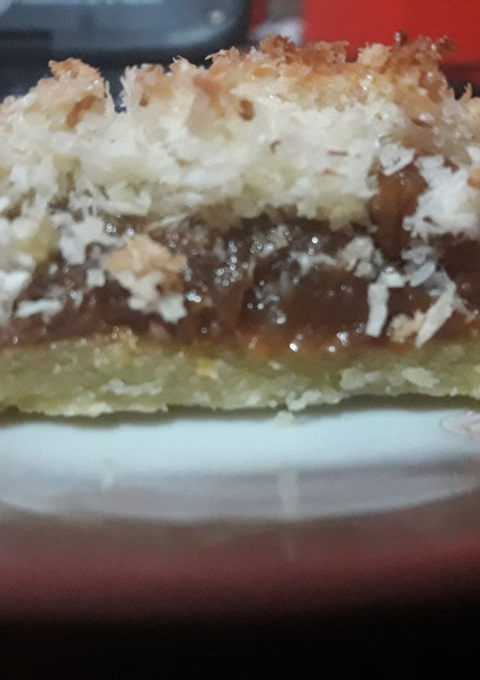 Una foto de Tarta de coco y dulce de leche