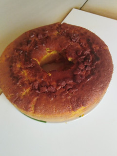 Una foto de Bizcocho de yogur, con trozos de chocolate