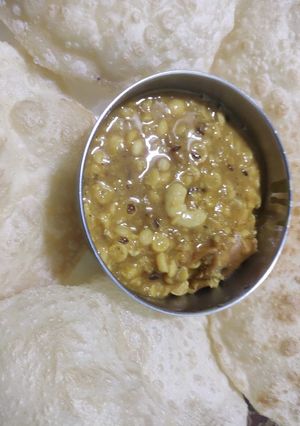 লুচি ছোলার ডাল (luchi cholar dal recipe in Bengali) রেসিপির প্রধান ছবি