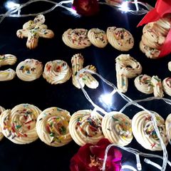 Bakery style cookies A picture of Bakery style cookies.