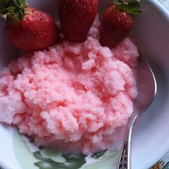 Strawberry snow A picture of Strawberry snow.