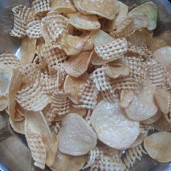 A picture of Potato chips.
