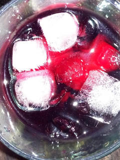 A picture of Zobo.