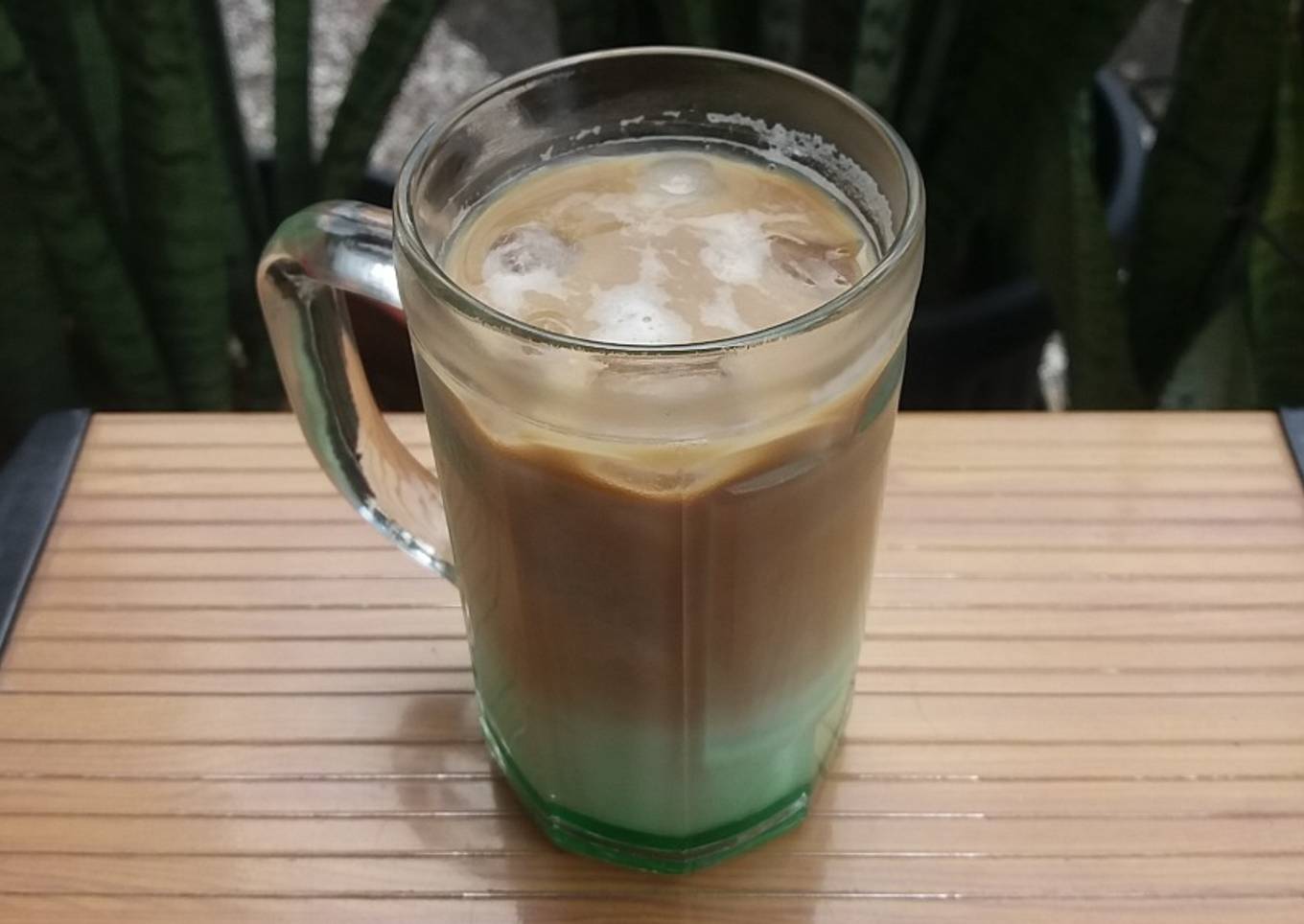 679. Creamy es kopi pandan