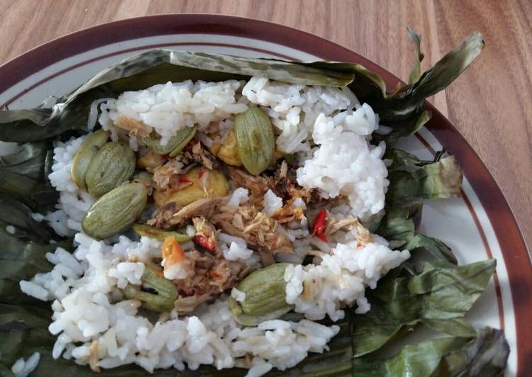 Nasi pepes tongkol sambel pete #pr_bukannasibiasa