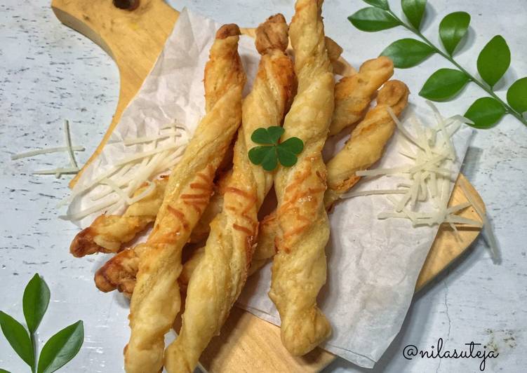 cheese-straw-pastry