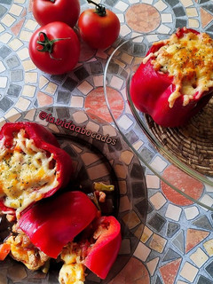Una foto de Pimientos rellenos vegetarianos